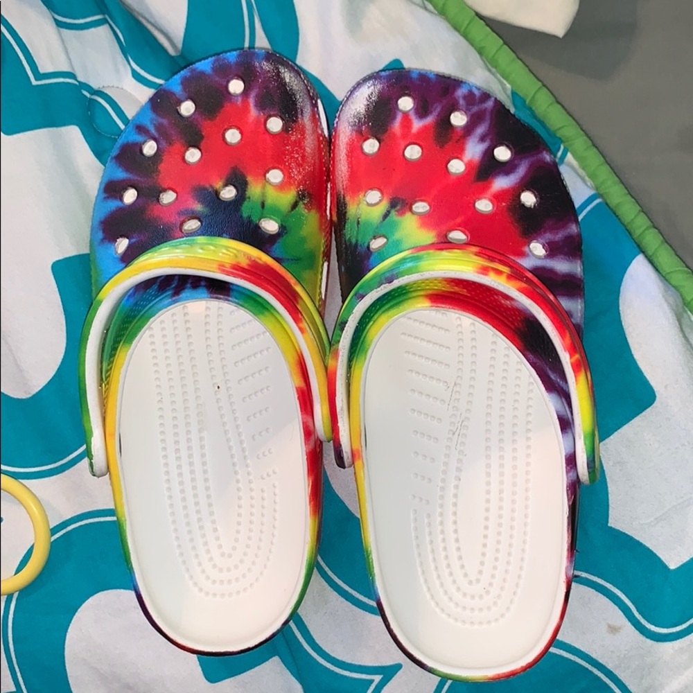 tie dye crocs
